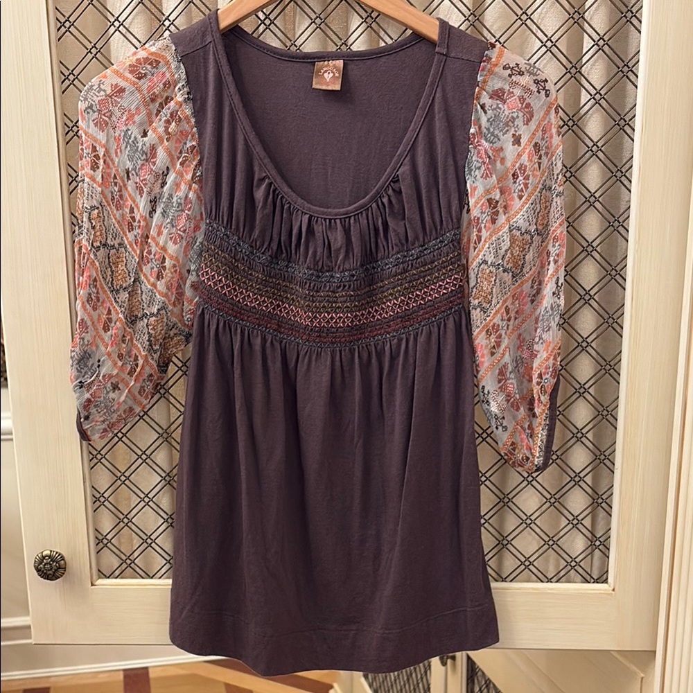 Multicolored Bishop Sleeve Scoop Neck Blouse